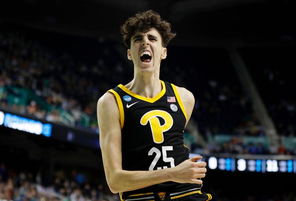 Pitt beats Iowa State in March Madness