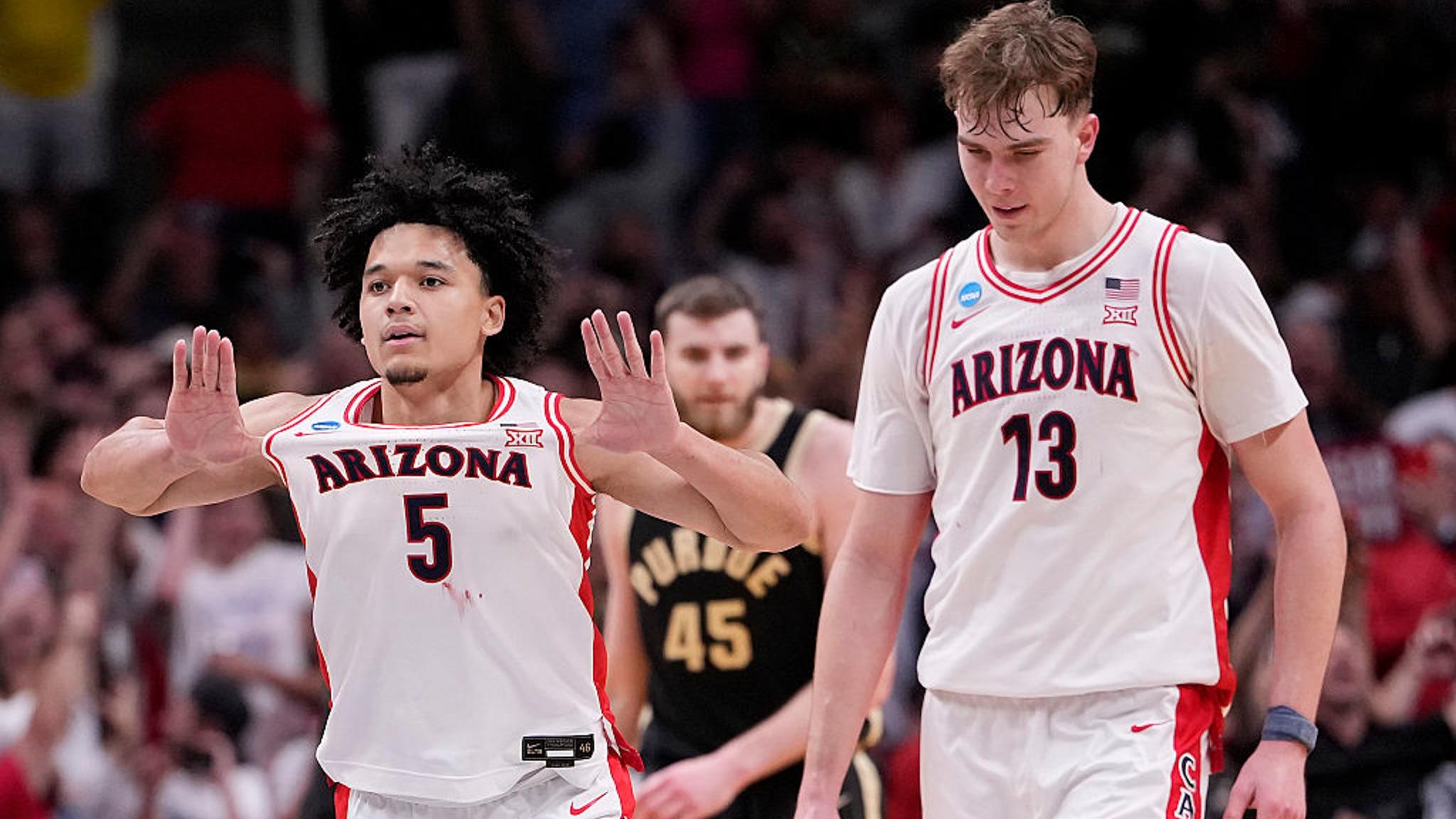 Arizona basketball celebrates win over Purdue