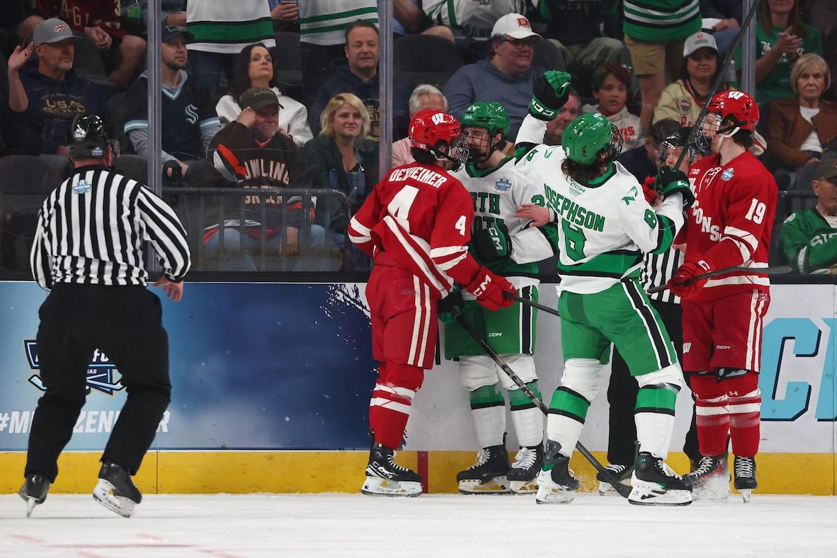Wisconsin vs. North Dakota hockey Frozen Four